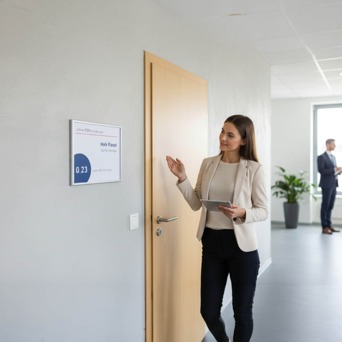 Türschild Mölln 2.0 in 5 Größen mit Alurahmen und PET-Abdeckplatte - Türschilder