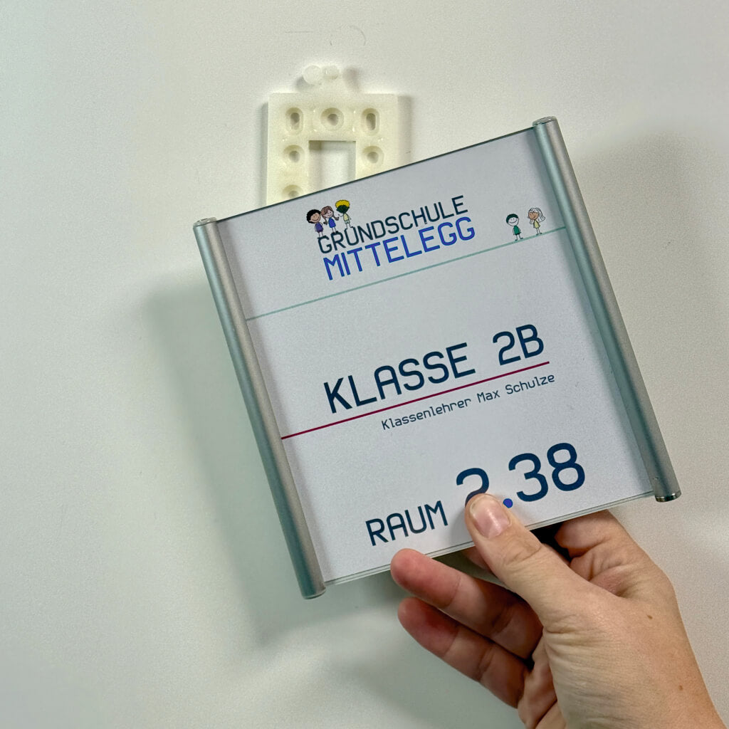 Türschilder für Schulen Marne in 10 Größen aus Alu-Profilrahmen Türschild mit Acrylglas Abdeckung