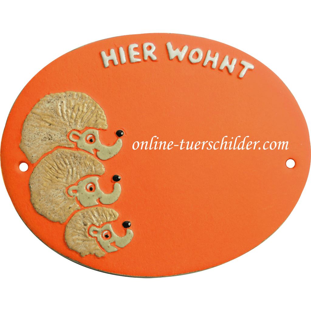 Türschild aus Keramik Igelfamilie personalisiert Keramikschild online-tuerschilder.com Terracotta