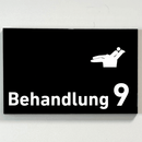 BEHANDLUNG 1-9 Zahnarzt-Praxisschild-Acrylglas-Folienaufkleber in 130 x 200 mm zum Kleben