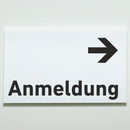 Praxisschild Acrylglas / Folienaufkleber Anmeldung Pfeil rechts zum Kleben