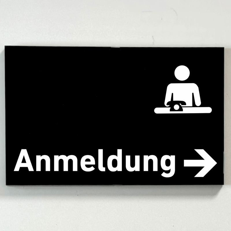 Praxisschild Acrylglas / Folienaufkleber Anmeldung Pfeil rechts zum Kleben