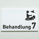 Praxisschild Acrylglas / Folienaufkleber Behandlung 1-9 mit Piktogramm zum Kleben