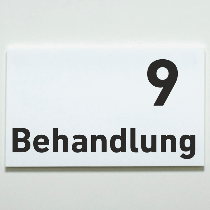 Praxisschild Acrylglas / Folienaufkleber Behandlung 1-9 zum Kleben