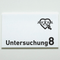 Praxisschild Acrylglas / Folienaufkleber Untersuchung 1-9 mit Piktogramm Arzt zum Kleben