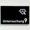 Praxisschild Acrylglas / Folienaufkleber Untersuchung 1-9 mit Piktogramm Arzt zum Kleben