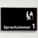 Sprechzimmer 1-9 mit Piktogramm-Praxisschild-Acrylglas-Folienaufkleber in 130 x 200 mm zum Kleben