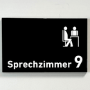 Sprechzimmer 1-9 mit Piktogramm-Praxisschild-Acrylglas-Folienaufkleber in 130 x 200 mm zum Kleben