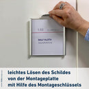 Montageschlüssel zum Lösen des Schildes von der Montageplatte