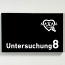 Untersuchung 1-9 mit-Piktogramm-Arzt-Praxisschild-Acrylglas-Folienaufkleber  in 130 x 200 mm zum Kleben-Praxisschilder