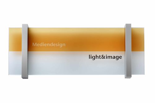 Elegante Wegweiser / Türschilder Veddel - Scheiben aus ESG, Halter aus Aluminium Etagenwegweiser Büro Veddel - Wegweiser Online - Türschilder, Türschilder vom Profi. 211x595mm 
